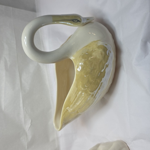 Belleek Erne Vase, Undine Water Maiden Girl Creamer, Swan Creamer - Picture 8 of 11